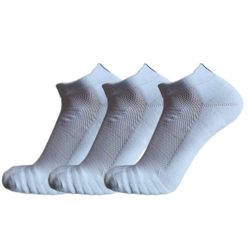 Anti Slip Cotton Sports Socks For Soccer Basketball