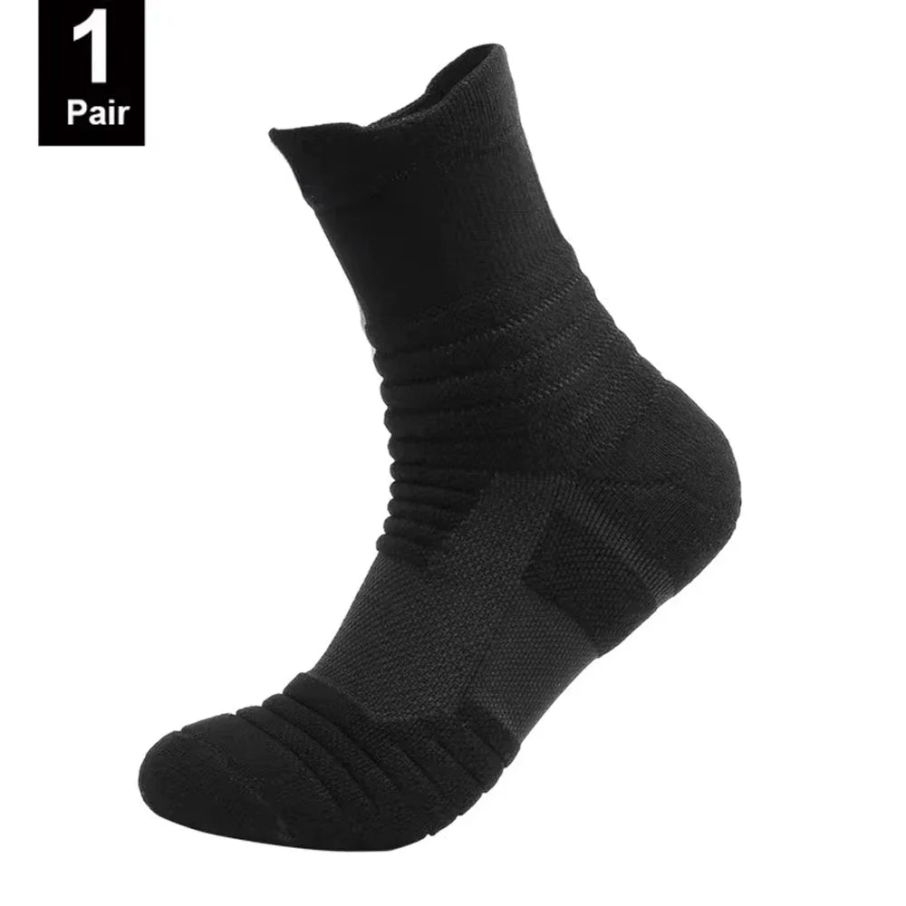 Anti Slip Cotton Sports Socks For Soccer Basketball